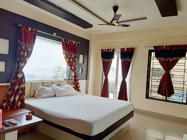 hotel sea bird sea view room