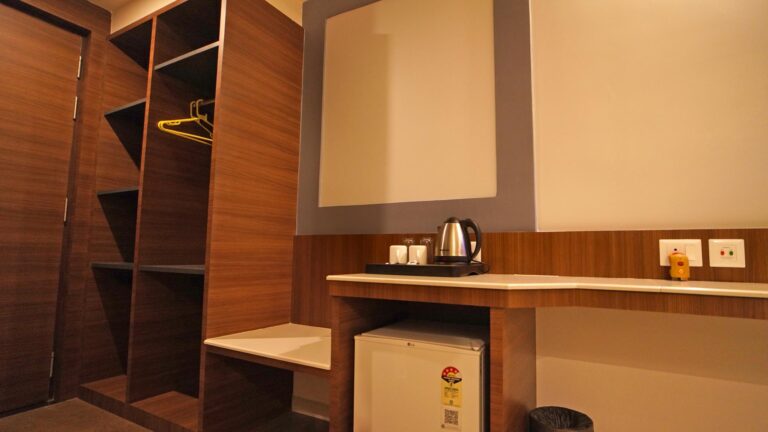 Hotel Sea Bird Three